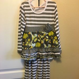 Super cute outfit that favors MJ